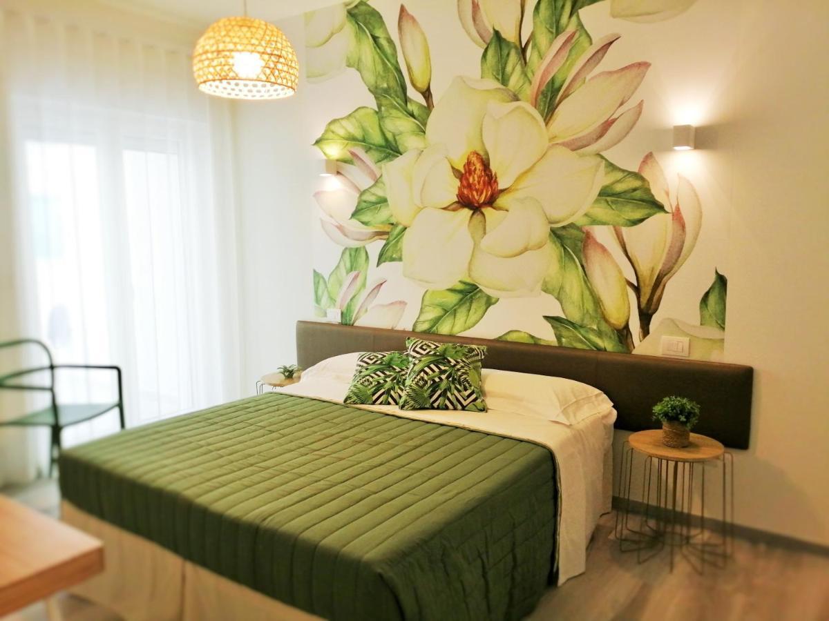 My Monopoli - Casa Dei Fiori "Magnolia" Cala Paradiso Екстер'єр фото